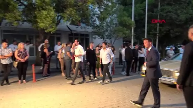 İZMİR 2. İZMİR ULUSLARARASI FİLM FESTİVALİ'NDE ÖDÜLLERİ SAHİPLERİNİ BULDU İZMİR 2. İZMİR ULUSLARARASI FİLM FESTİVALİ'NDE ÖDÜLLERİ SAHİPLERİNİ BULDU