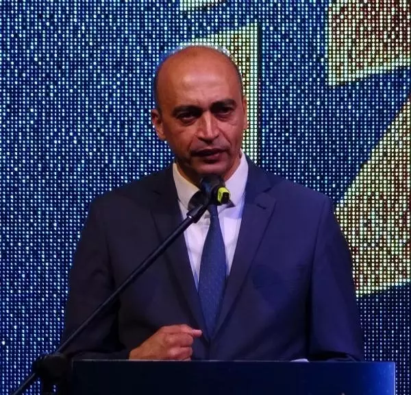 İzmir Uluslararası Film Festivali'nde ödüller sahiplerini buldu İzmir Uluslararası Film Festivali'nde ödüller sahiplerini buldu