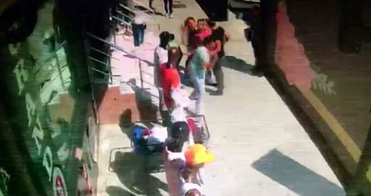 Topuklu ayakkabılarla tacizciye amansız takip! O anlar saniye saniye kamerada