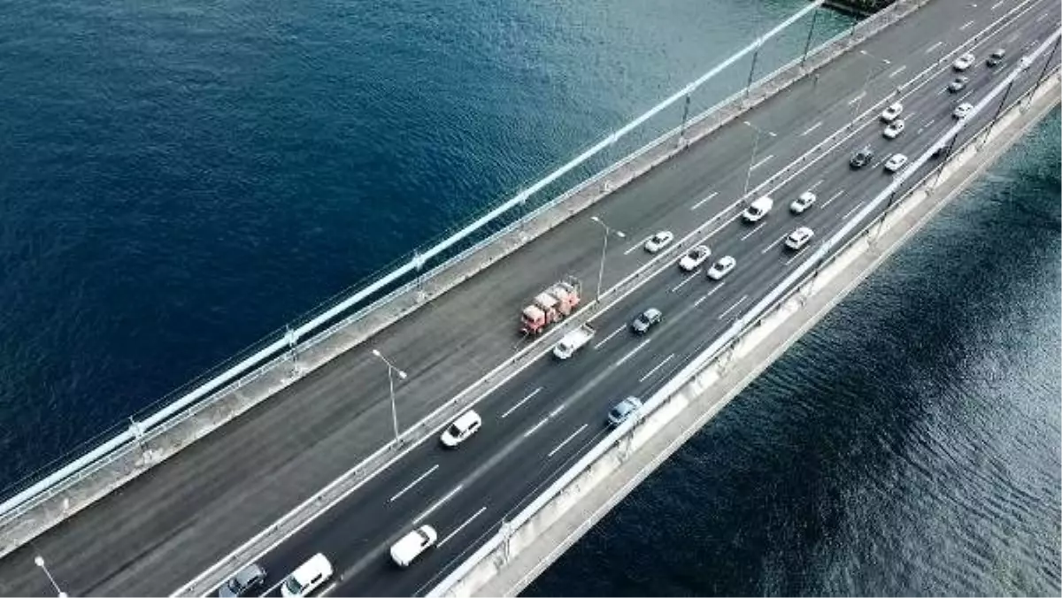 (Havadan fotoğraflarla) - FSM'de yol çizgi çalışması başladı