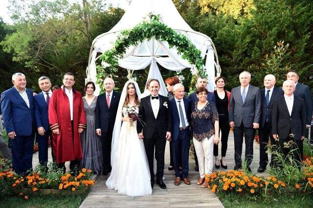İmamoğlu'nun kıydığı nikahta Kılıçdaroğlu ve Akşener nikah şahidi oldu