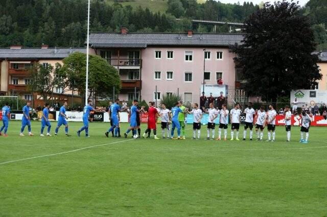 Beşiktaş, Apollon Larissa ile berabere kaldı! İşte karşılaşmadan kareler