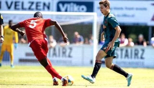 Demir Grup Sivasspor, bazırlık maçında Ajax'la 1-1 berabere kaldı