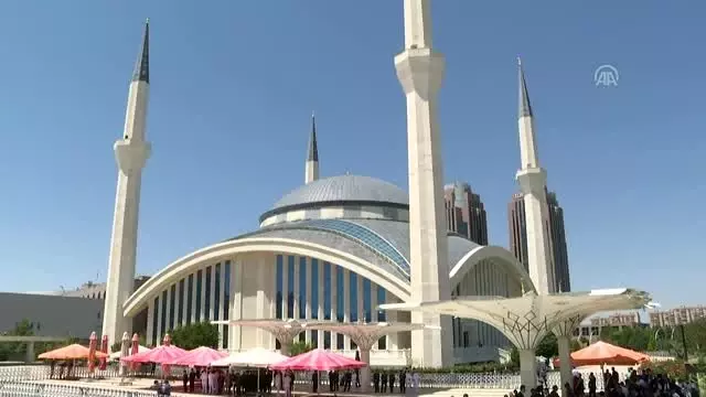 Eski Meclis Başkanı Bozbeyli, son yolculuğuna uğurlandı