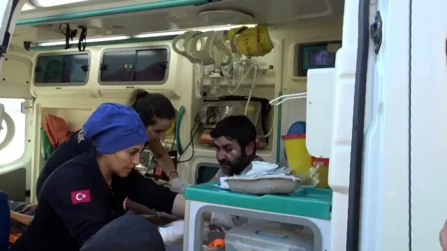 Her şey bir anda oldu: Baba ile oğlu ölümden döndü Her şey bir anda oldu: Baba ile oğlu ölümden döndü