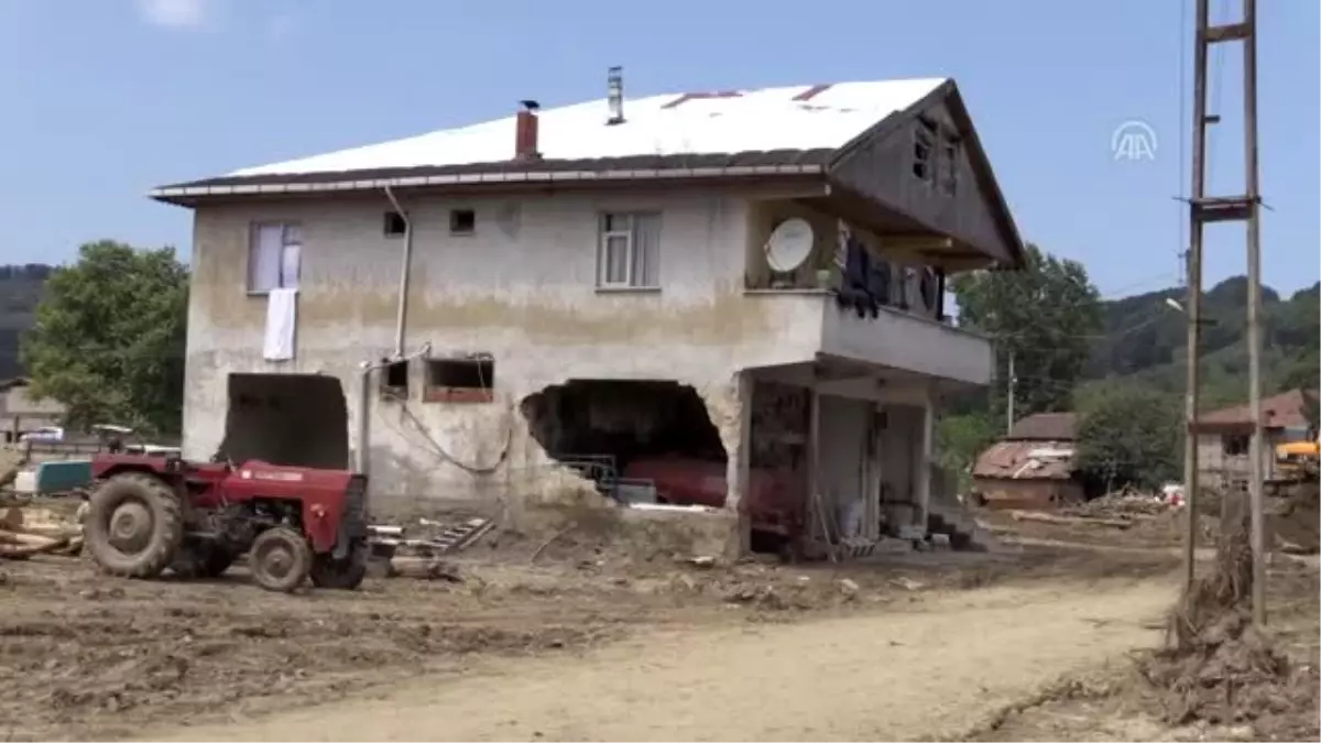 'O günün uğultusu hala kulaklarımda'