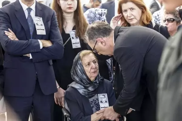 TBMM eski Başkanı Bozbeyli için Meclis'te tören (2) TBMM eski Başkanı Bozbeyli için Meclis'te tören (2)