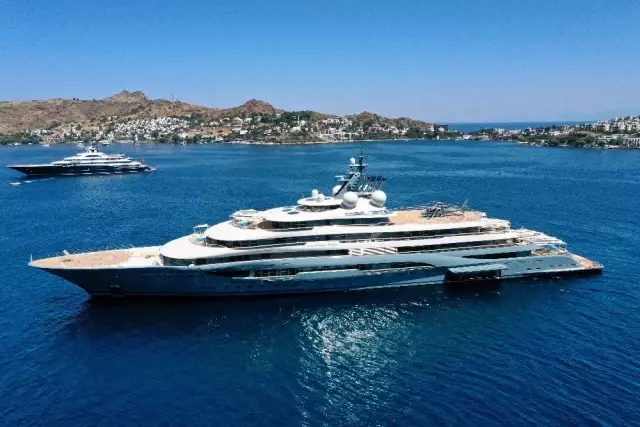 Dünyanın en zengini olan Jeff Bezos'un Bodrum'da yatırım yapacağı iddia edildi Dünyanın en zengini olan Jeff Bezos'un Bodrum'da yatırım yapacağı iddia edildi