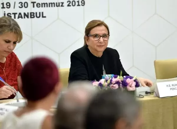 Bakan Pekcan: Biz bakanlar olarak hazırız, iş dünyası sıra sizde Bakan Pekcan: Biz bakanlar olarak hazırız, iş dünyası sıra sizde