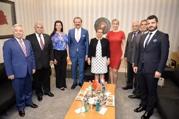 Bakan Pekcan: Biz bakanlar olarak hazırız, iş dünyası sıra sizde Bakan Pekcan: Biz bakanlar olarak hazırız, iş dünyası sıra sizde
