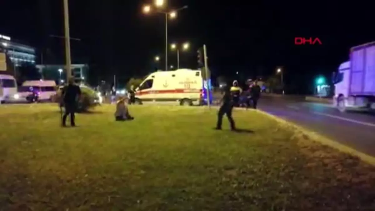 BOLU ÇOCUKLARINI GÖREMEDİĞİNİ İDDİA EDEREK BOYNUNA BIÇAK DAYADI