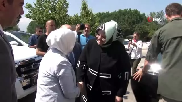 Bakan Selçuk, sel bölgesinde Bakan Selçuk, sel bölgesinde