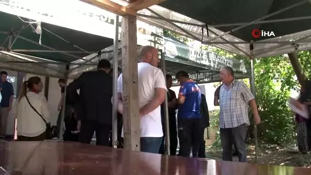 Bakan Selçuk, selde kurtulan gençleri ziyaret etti Bakan Selçuk, selde kurtulan gençleri ziyaret etti