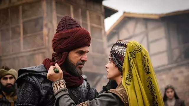 Diriliş'in yapımcısından yeni proje müjdesi! Hayranlarından hem destek hem uyarı mesajı geldi Diriliş'in yapımcısından yeni proje müjdesi! Hayranlarından hem destek hem uyarı mesajı geldi