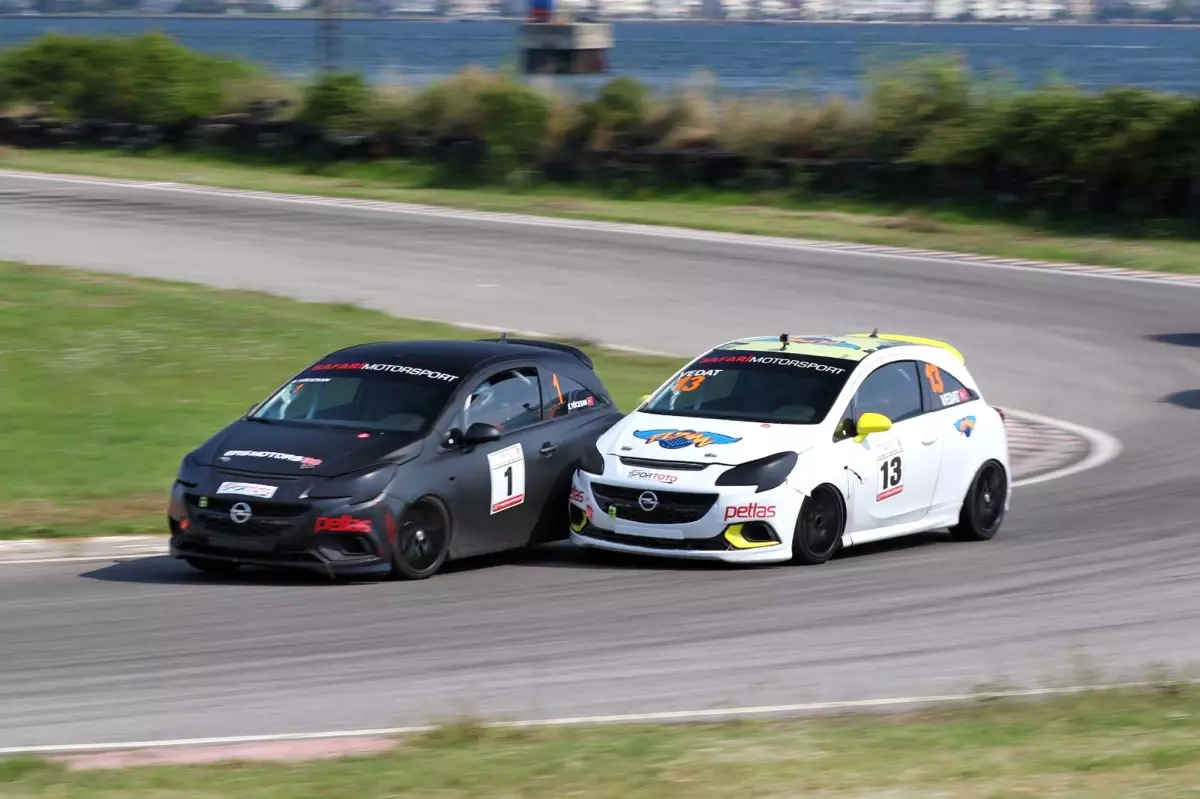 Körfez'de nefes kesen çekişme