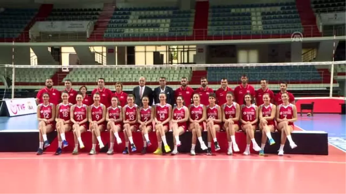 Milli voleybolcularda hedef olimpiyatlar