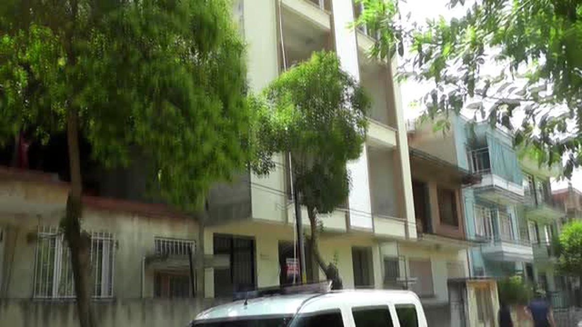 Ödemiş'te inşattan düşen işçi yaralandı