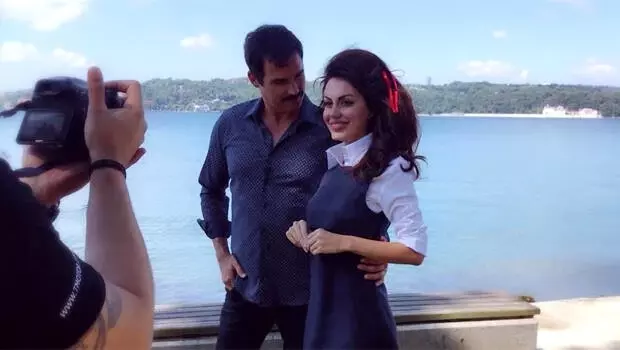 Yeşilçam tadında bir klip Yeşilçam tadında bir klip