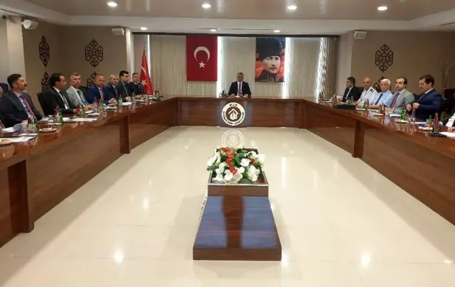 Balıkesir'de güvenlik tedbirleri toplantısı yapıldı