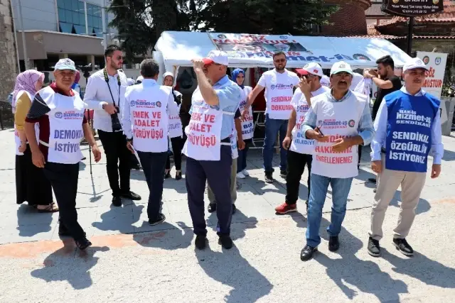 Bolu Belediyesi'nde işten çıkarılan işçiler eylemlerinin 100'üncü gününde