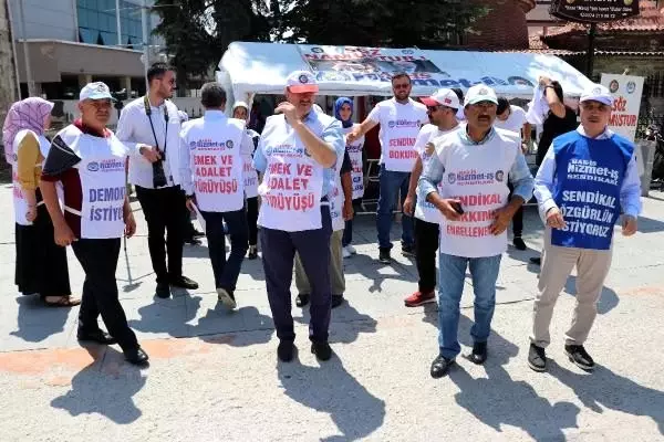 Bolu Belediyesi'nde işten çıkarılanların eylemi 100'üncü gününde
