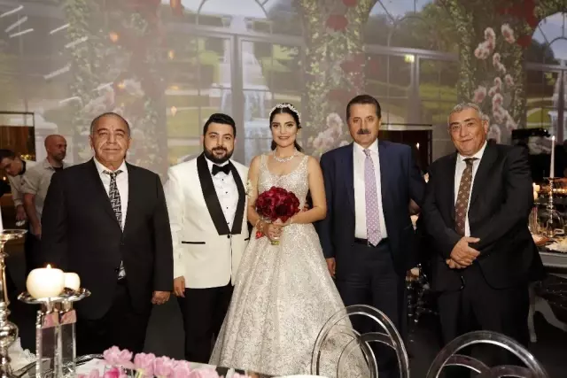 Bursa'da muhteşem düğün Bursa'da muhteşem düğün