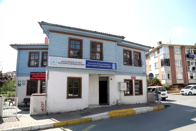 Eyüpsultan Belediyesi'nden evde temizlik hizmeti Eyüpsultan Belediyesi'nden evde temizlik hizmeti