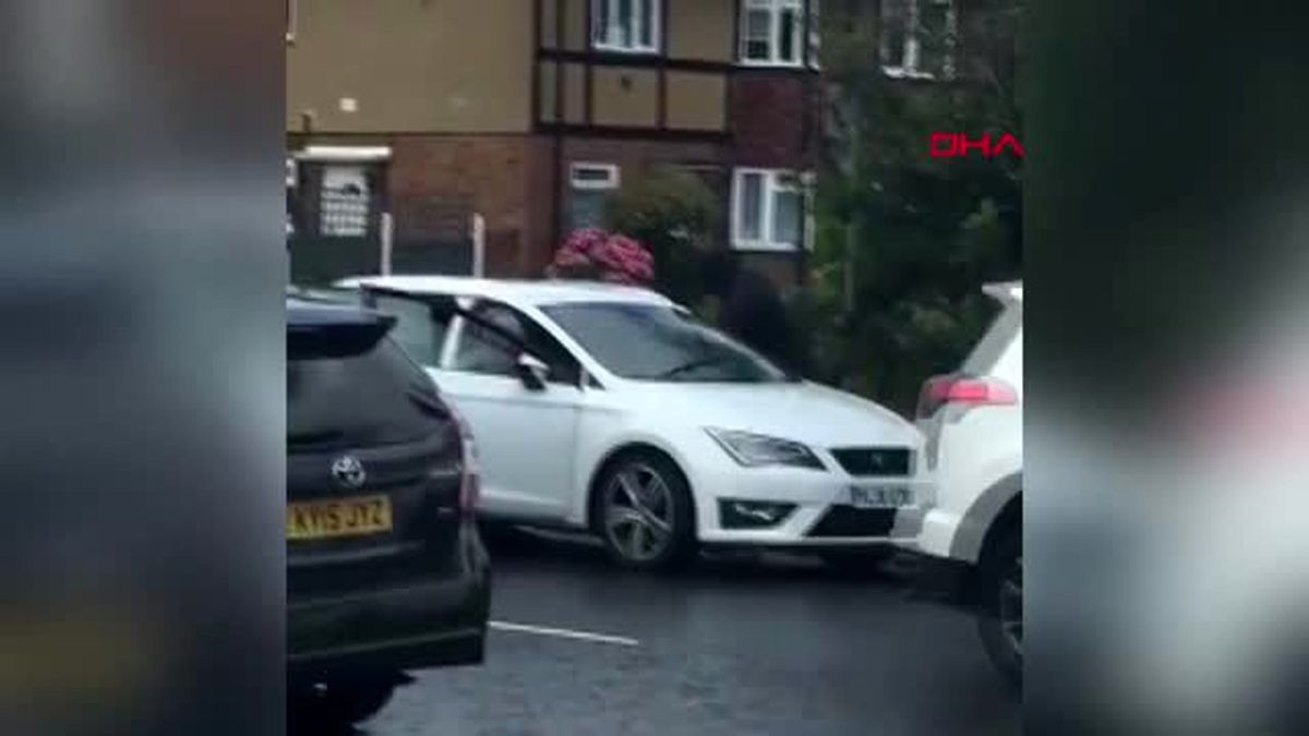 Londra'da gasp girişimi Eski dövüşçünün kolundaki saati almaya çalıştılar