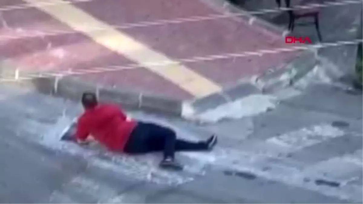 ZONGULDAK Kavgada silah elden ele dolaştı 3 kişi bacağından vuruldu