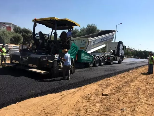 Büyükşehirin yol hamlesi devam ediyor