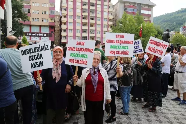 CHP Lideri Kılıçdaroğlu: 'Muratlı Sınır Kapısı açılmalı' CHP Lideri Kılıçdaroğlu: 'Muratlı Sınır Kapısı açılmalı'