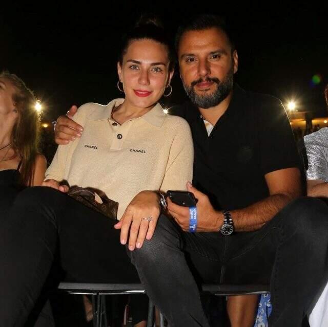 Demet Akalın, Harbiye konserinin gelirini Mehmetçik Vakfı'na bağışladı