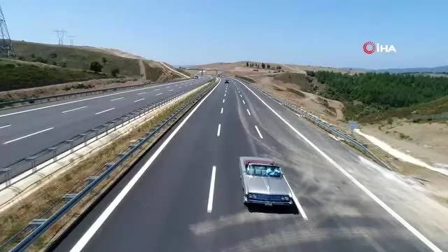 Dev projeyi 56 yıllık klasik otosuyla test etti Dev projeyi 56 yıllık klasik otosuyla test etti