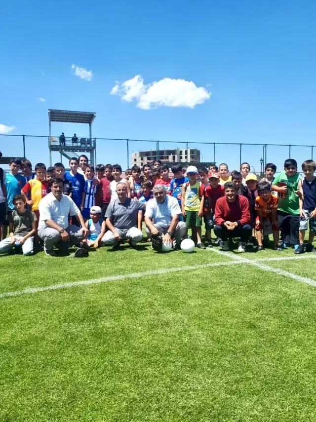 DİVA-SEN'den Kuran Kursu alan öğrencilere futbol turnuvası... DİVA-SEN'den Kuran Kursu alan öğrencilere futbol turnuvası...