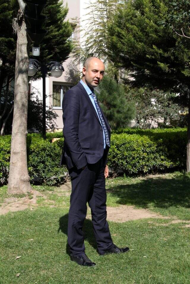 DSP Kemalpaşa Belediye Başkan Adayı Memiş siyaseti bırakıp çobanlık yapıyor