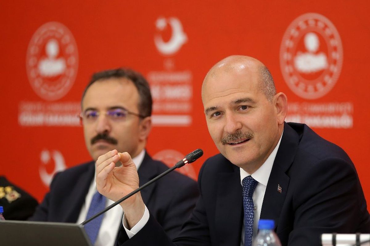 Bakan Soylu, Yunanistan'a kaçan FETÖ'cü sayısını açıkladı