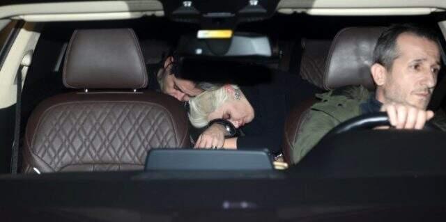 Sıla'nın komşuları, yüksek sesli müzik açan şarkıcıdan şikayetçi oldu