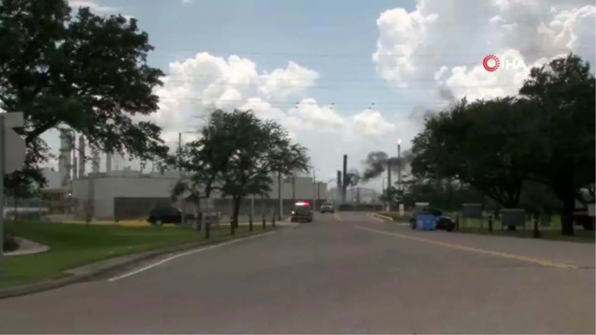 Teksas'taki Rafineri Yangınında Yaralıların Sayısı 37'ye Çıktı