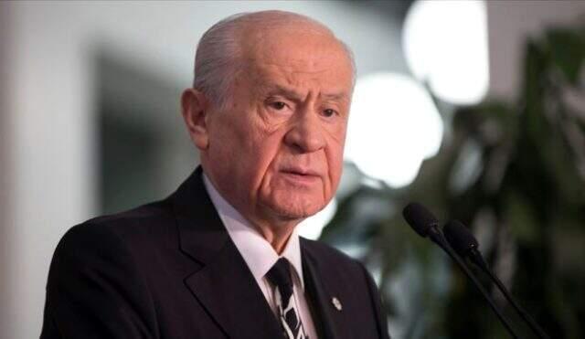 Bahçeli'nin 'geri dönün' çağrısı karşılık buldu: İYİ Partili iki isim, MHP'ye katıldı