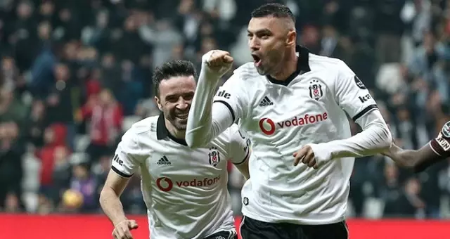 Beşiktaş’tan Burak Yılmaz, Gary Medel ve Gökhan Gönül açıklaması