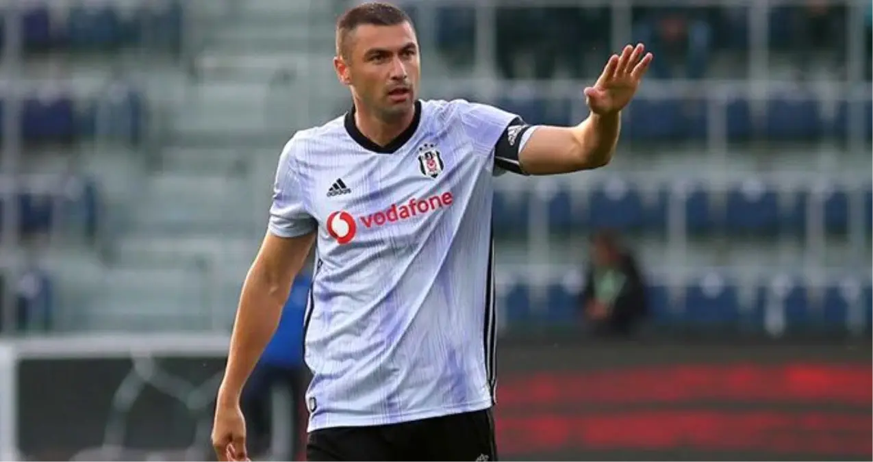 Burak Yılmaz'dan kötü haber! Apar topar hastaneye götürüldü