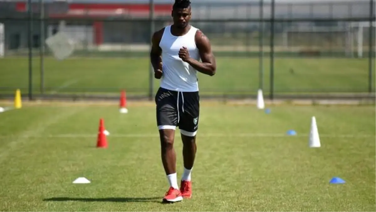 Denizlispor Kehinde'den para kazandı