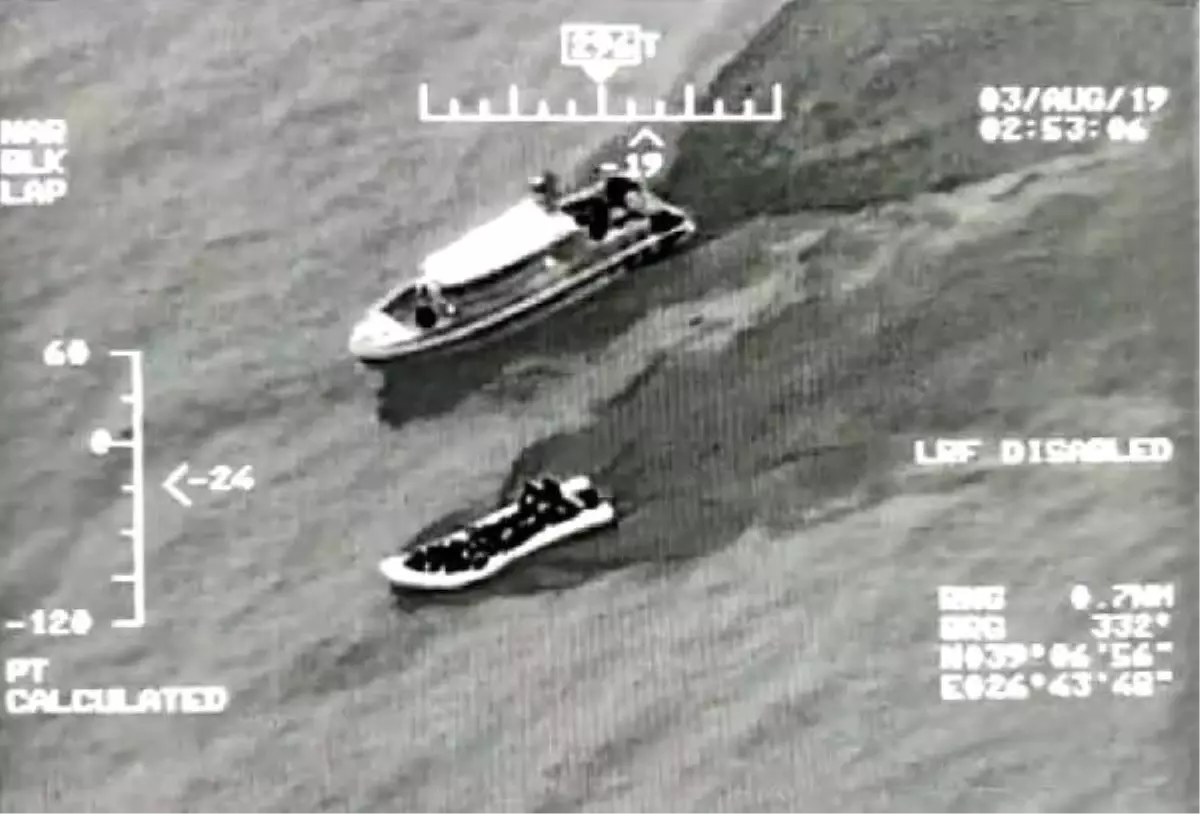 Dikili'de 50 kaçak göçmen yakalandı