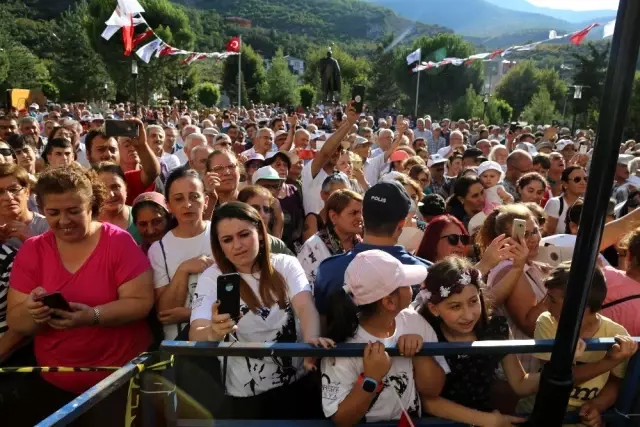 Kılıçdaroğlu, Ardanuç Belediyesini ziyaret etti Kılıçdaroğlu, Ardanuç Belediyesini ziyaret etti