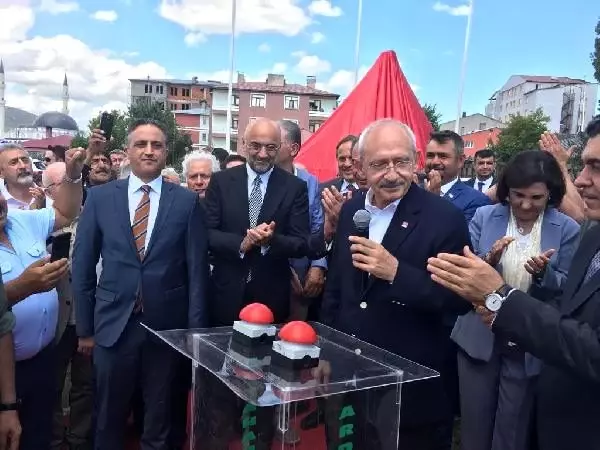 Kılıçdaroğlu: Gerginliklerden, kavgalardan bıktık, usandık artık (2) Kılıçdaroğlu: Gerginliklerden, kavgalardan bıktık, usandık artık (2)
