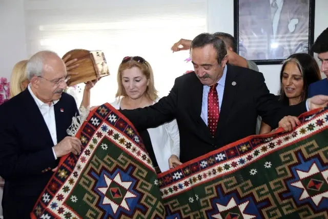 Kılıçdaroğlu: 'Şavşat'ın benim için özel bir anısı var' Kılıçdaroğlu: 'Şavşat'ın benim için özel bir anısı var'