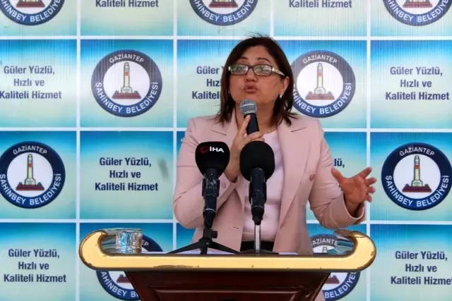 Şahintepe Sosyal Tesisi törenle hizmete açıldı Şahintepe Sosyal Tesisi törenle hizmete açıldı