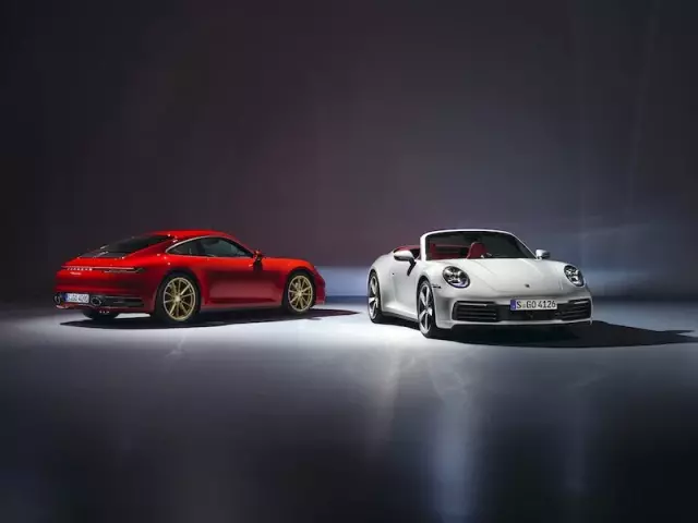 911 ailesinin yeni üyesi; 911 Carrera Coupé ve 911 Carrera Cabriolet 911 ailesinin yeni üyesi; 911 Carrera Coupé ve 911 Carrera Cabriolet