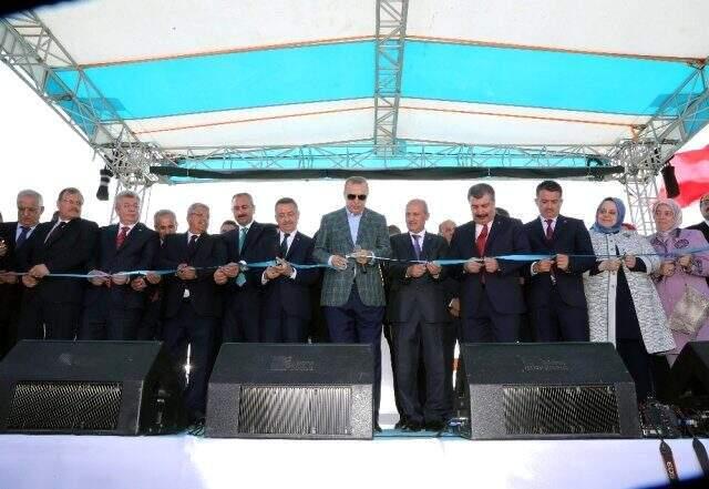Cumhurbaşkanı Erdoğan: bu erken tek tarih yazıyoruz. İstanbul'u İzmir'e değişik tek şekilde bağlıyoruz