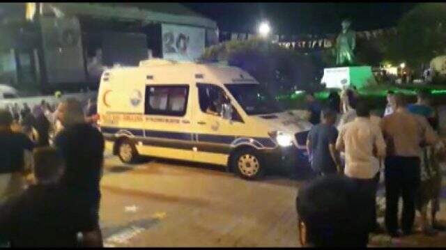 İstanbul'da, festival alanında havai fişek kazası: 13 yaralı